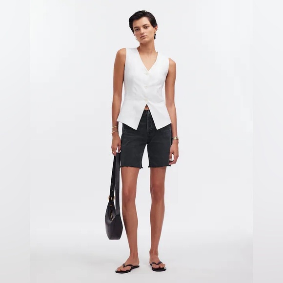NWOT Madewell Women's Black Long Denim Shorts in Kelm Wash - 25